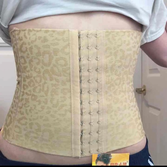 Other - Leopard Waist Cincher Corset Trainer